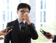 민주당, 한동훈 겨냥해 “검사왕국” 비판.. 법무부 “文정부때 민변화” 반박