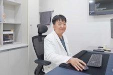 [건강정보] 반복적 팔 사용에 따른 테니스엘보 주의보...비수술 치료로 개선