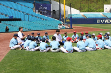 삼성 라이온즈 선수들, 유소년 야구클리닉 두드림 통해 프로의 꿈 심어주다