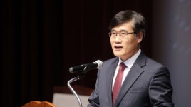 출판기념회서 커피 500개 제공…김진용 전 청장 벌금 800만원 구형