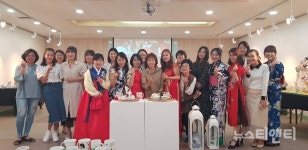제천여성새로일하기센터, 다문화핸드페인팅 과정 개강