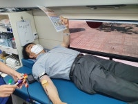 [포토] 남부호 대전시 부교육감, 사랑의 헌혈행사 동참