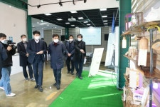 세종시, 조치원 생활문화거점시설·상생협력상가 문 열어