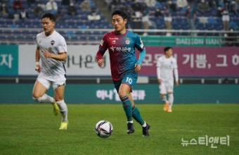 대전하나시티즌 미드필더 이진현 '남자 축구 국가 대표팀 발탁'
