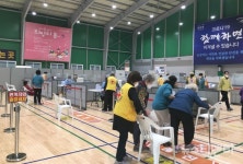 논산시, 75세 이상 어르신 1차 백신접종 마무리