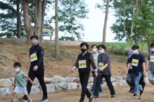 박민자 대전 동구의회 의장, 언택트 대청호 벚꽃길 마라톤대회 참여