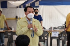 충남교육청, 고등학교 3학년 학생과 교직원 백신 접종 시작