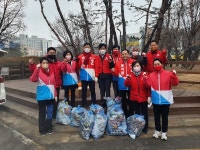 국민의힘 천안을 당협 함께하는 천안시민의 힘, 두정동 먹거리 상가주변 환경정화 봉사활동