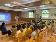 아산시, 찾아가는 동화 구연 우리 할아버지 운영