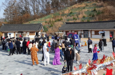 서천군, '로컬메이드 한산, 웰컴 투 모시월드'성료!