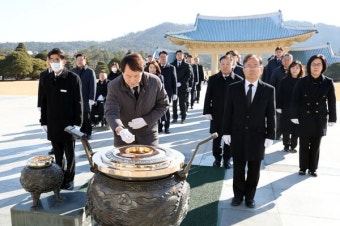 대전시의회, 국립대전현충원 참배로 새해 시작