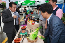 충북도, 추석맞이는 충북도청 나드리장터에서 준비하세요!