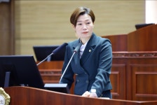 정선희 천안시의원, 공사설계 및 천안시 각 기금 관련 시정질문 진행