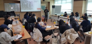 청주외국어고등학교, 「대학교수와 함께하는 옴니버스 학문탐구 토요교실」 운영