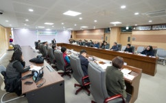 대성토목설계사무소주 | 아산시의회 행정사무조사 특별위원회, 관내 건축 및 토목설계사무소 대표와 간담회 개최