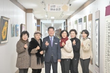 공주시의회, 공주여류서화회 문인화 작품 전시
