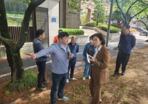 이금선 대전시의원, 관평동 유개승강장 신설 및 정비 나서