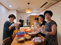 [포토] 충청향우회 영등포구연합회, 외국인 근로자 청년들 삼계탕 나눔 봉사 진행