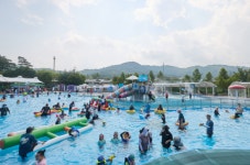 [포토] 아산시, 아트밸리아산 제2회 장애인 한바탕 물놀이 축제 성황리 개최