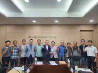 김맹호 서산시의원, 서산시축산관련단체협의회로부터 감사패 수상