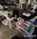칩→현금 환전 불법 도박장 운영한 홀덤펍 업주 3명 구속