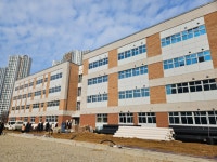 오인철 충남도의원, 천안가람중 방문 개교 준비 상황 점검