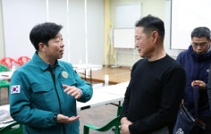 박정주 충남도 행정부지사, 서천특화시장 점검