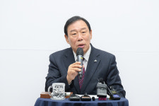 최민호 세종시, 세종평생교육·정책연구원 설립 의지 표명