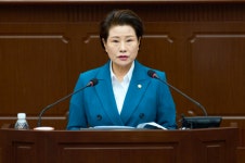 대전 서구의회, 포트홀 예방을 위한 도로관리 제도 개선 촉구 건의안 채택