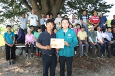 홍원표 예산군의원, 상몽2리 주민들로부터 감사패 수상