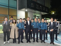 [포토] 아산시의회, 제80회 경찰의 날 맞이 온천지구대 격려 방문