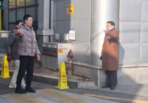 김종보 종로구의원, 숭인1동 동묘앞역 2번 출구 인근 교통반사경 설치 현장 점검