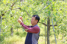 배충열 충북원예농협 조합원(약막작목반 반장) - 가족이 먹는다는 마음으로 재배