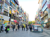 요즘은 강남 안 가지 망해가던 서현역의 이유있는 부활