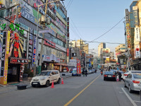 지하철역 멀어도 잘나가네…불황 모르는 강서구 대표상권