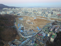 [e편한세상 부평그랑힐스]주변 시세 뛰넘는 분양가에…역세권이라더니 역은 어디에