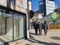 어쩌다 여기가… 처참하게 무너진 신촌·이대 상권