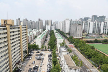아직 이런 가격이?…그 비싸다는 용산서 반값 아파트 찾기