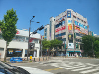 서울서 몰려와 2~3채씩 싹쓸이 쇼핑…100주 연속 집값 오른 광주