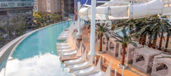 와, 부럽다 물놀이하러 멀리 갈 필요 없는, 워터파크를 품은 아파트