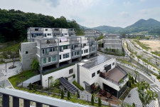 최신 주거 트렌드 반영한 블록형 단독 주택 라포르테 세종 회사보유분 추가 공급