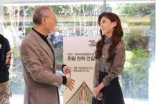 유인촌, 이재용 삼성 회장의 동생 이부진 만나 무슨 이야기 했나?