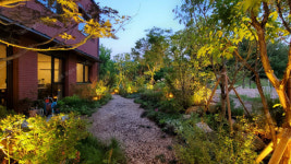 거실 조명 잘못 선택한 바람에 한강뷰 놓친 한강 변 아파트 주민