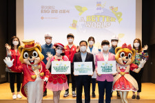 [기업문화 이곳은]-㉓롯데월드, 얼굴인 캐스트 육성 눈에 띄네 …일·삶 조화롭게 균형 이루는 기업문화 확산