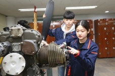 서울호서전문학교 항공정비과, 항공정비사 면허시험 응시자격 보증제 시행