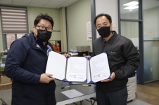 더갤러리가구 , 용인시 장애인 복지시설에 코르시카나 매트리스 후원