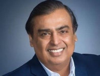 亞 최고 재벌 암바니, 하루 새 태양광에 1조3670억원 투자