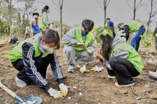풀무원, 파주 접경지역에 2400여평 평화의 숲 조성