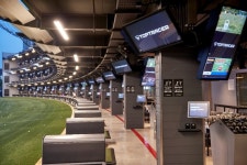 LG전자, 방콕 복합 스포츠 문화공간 탑골프 메가시티에 디지털 사이니지 솔루션 공급