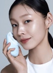 피부자극 뚝, 모공 속 피지 쏙 ... LG전자, 미세 초음파 클렌저 프라엘 워시멜로 출시